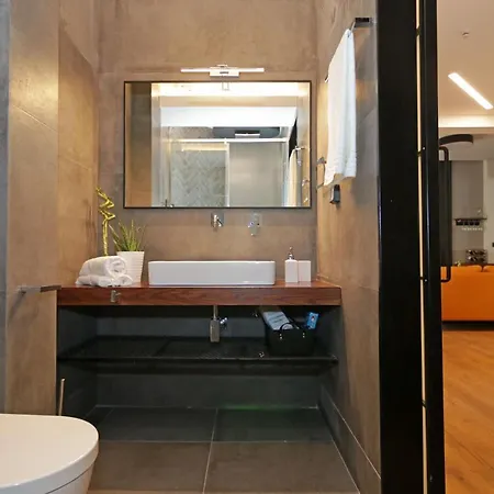 The 4 Travellers Thessaloniki 塞萨洛尼基 Exterior photo